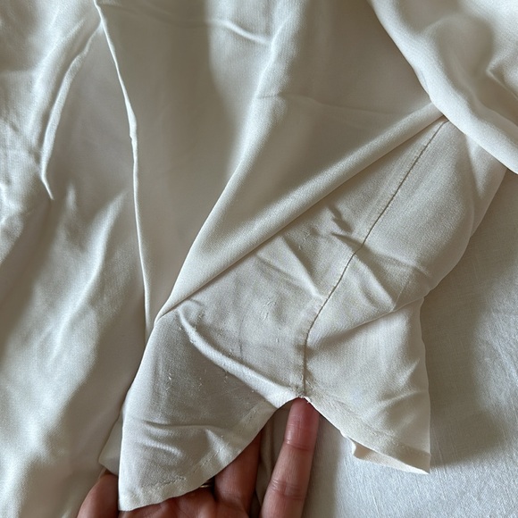 Beautiful vintage Moschino Jeans Button Down Blouse - Picture 10 of 13